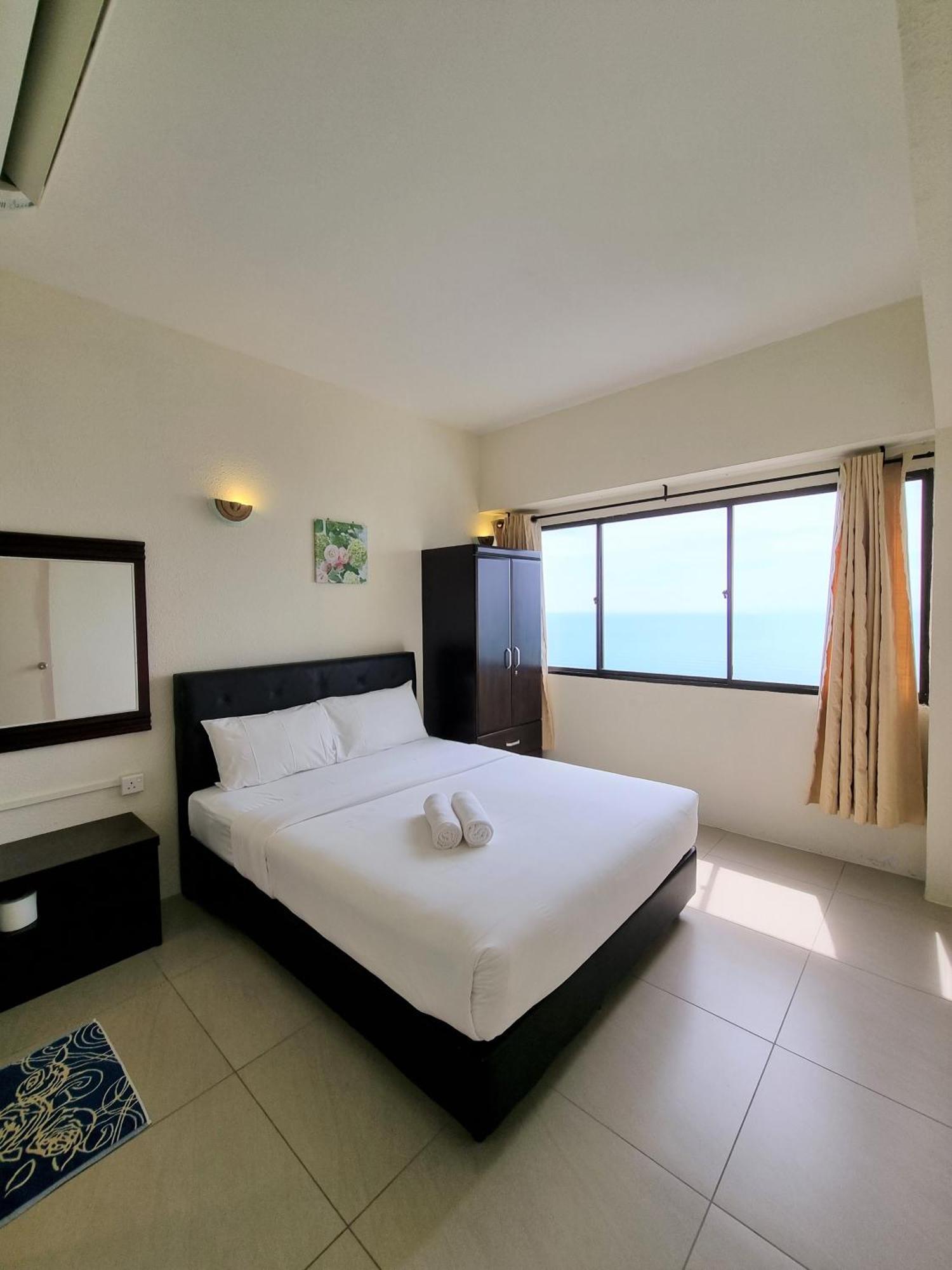 Pangsapuri Ocean Seaview Batu Feringgi